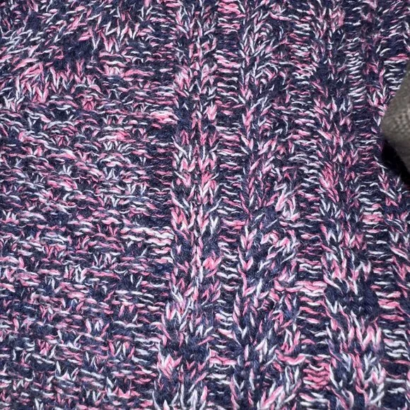Gap Crochet Sweater Women's Size S Navy/Pink/White EUC - Picture 5 of 5